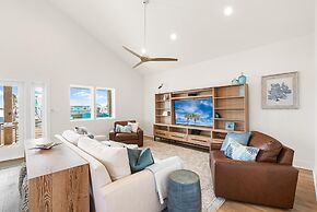 Glory Daze - Private Pool! Beach Gear Credit Included!