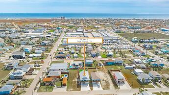 Glory Daze - Private Pool! Beach Gear Credit Included!