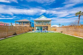 Glory Daze - Private Pool! Beach Gear Credit Included!