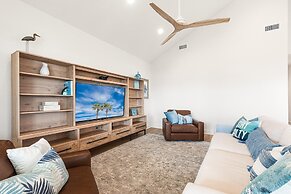 Glory Daze - Private Pool! Beach Gear Credit Included!