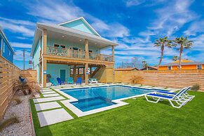 Glory Daze - Private Pool! Beach Gear Credit Included!