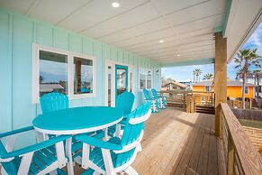 Glory Daze - Private Pool! Beach Gear Credit Included!