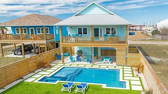 Glory Daze - Private Pool! Beach Gear Credit Included!