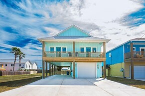 Glory Daze - Private Pool! Beach Gear Credit Included!