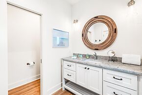 Glory Daze - Private Pool! Beach Gear Credit Included!