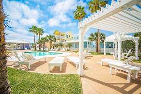 Casa Azul - Boardwalk to the Beach!