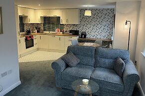 Sleeps 4 With Ensuite and Free Parking