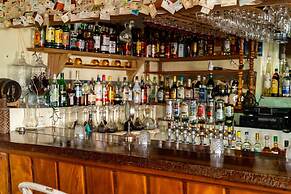 Roxy's Mountain Lodge