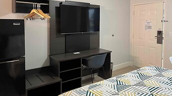 Studio 6 Conroe, TX