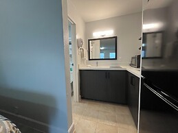 Studio 6 Conroe, TX