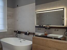 Il Codirosso – Il Castello che non c’era