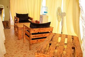 Amanya 2 Rooms Girraffe Family Tent