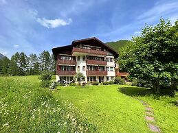 Haus Vira