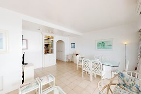 Oceana Suites Vanguardia
