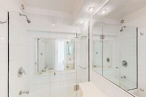 Oceana Suites Vanguardia