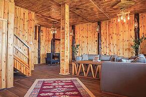 Menzara Hotel & Restaurant