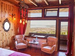 Menzara Hotel & Restaurant