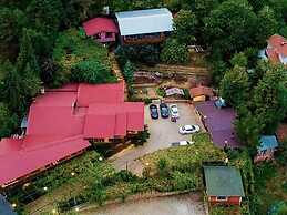 Menzara Hotel & Restaurant