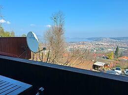 Menzara Hotel & Restaurant