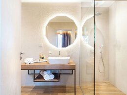 Atmosphere Hotel