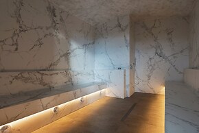 Atmosphere Hotel