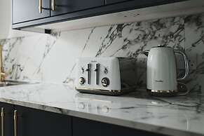 Captivating 2-bed Apartment in Liverpool