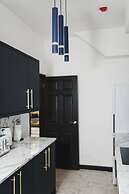 Captivating 2-bed Apartment in Liverpool