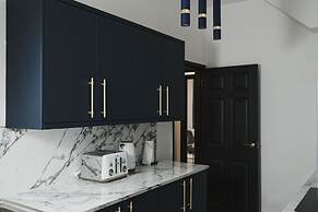 Captivating 2-bed Apartment in Liverpool