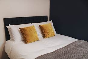 Captivating 2-bed Apartment in Liverpool