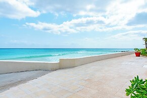 XamanHa Condo by BVR