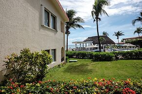 XamanHa Condo by BVR