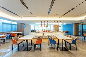 Holiday Inn Express Nanjing Riverside by IHG