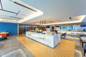Holiday Inn Express Nanjing Riverside by IHG