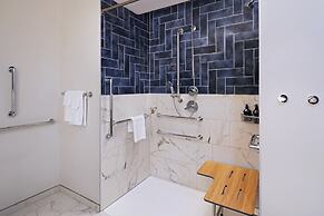 Hotel Indigo Irving Las Colinas by IHG