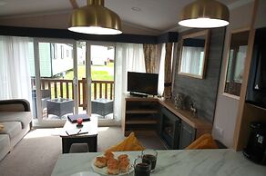 Lovely 2-bedroom Lodge set in Beautiful Norfolk