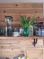 Beautiful Idilic Stay at The Box