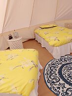 Beautiful Idilic Stay at The Box