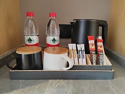 Tuke Hotel (Shanghai Hongqiao Hub Yan'an West Road Branch)