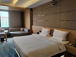 Tuke Hotel (Shanghai Hongqiao Hub Yan'an West Road Branch)
