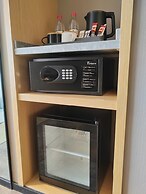 Tuke Hotel (Shanghai Hongqiao Hub Yan'an West Road Branch)