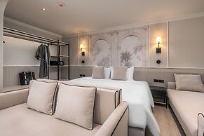 Chateau Du Village Patong