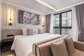 Chateau Du Village Patong