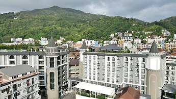Chateau Du Village Patong