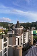 Chateau Du Village Patong