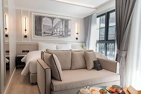 Chateau Du Village Patong