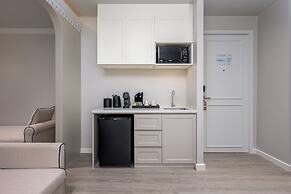 Chateau Du Village Patong