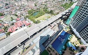 Datum Jelatek Residence by Airhost