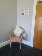 Commercial Hotel Young