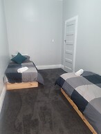 Commercial Hotel Young