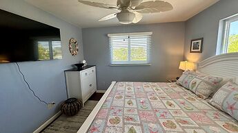 Redfish Retreat - South End Pool Home